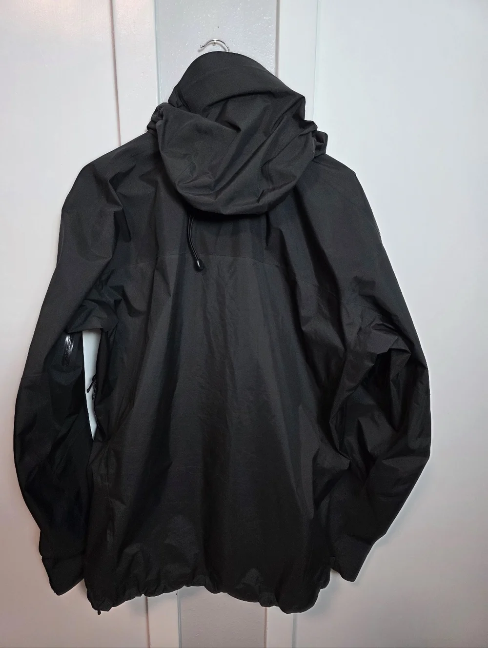 Arc'tervx Beta AR Jacket Men's XL Black GORE-TEX Pro 2021